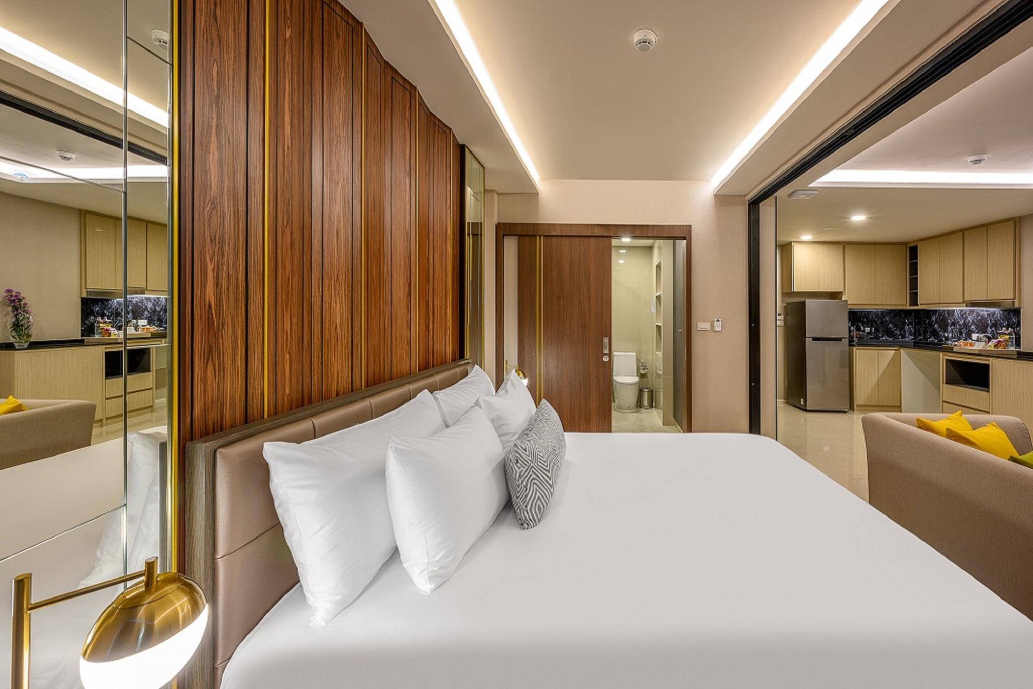 Mida Grande Resort Phuket Exterior photo