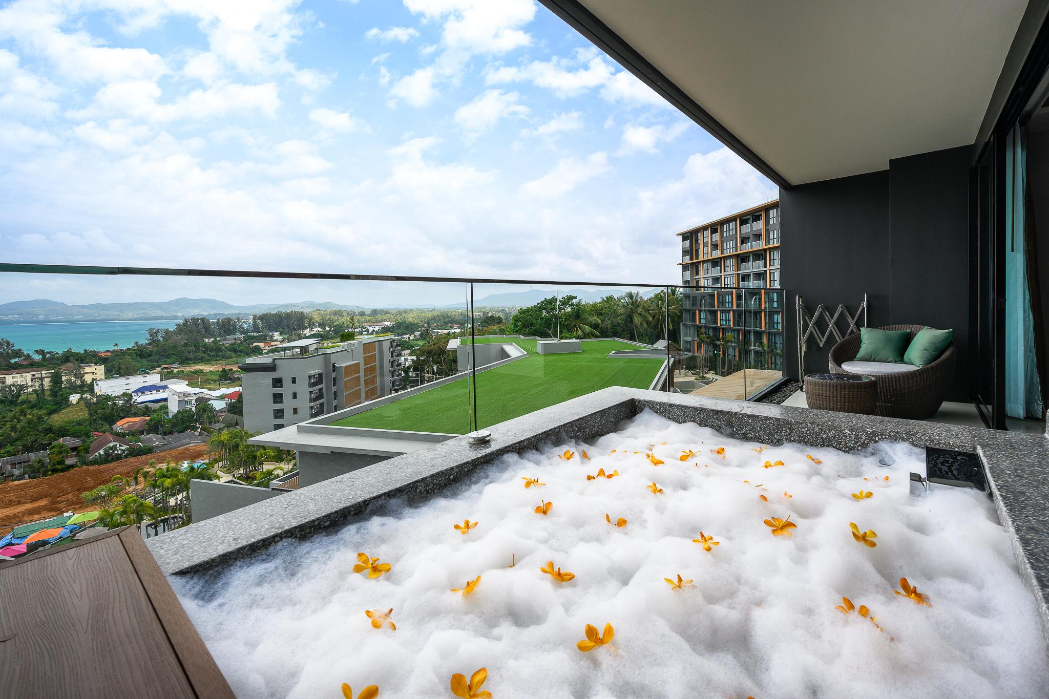 Mida Grande Resort Phuket Exterior photo